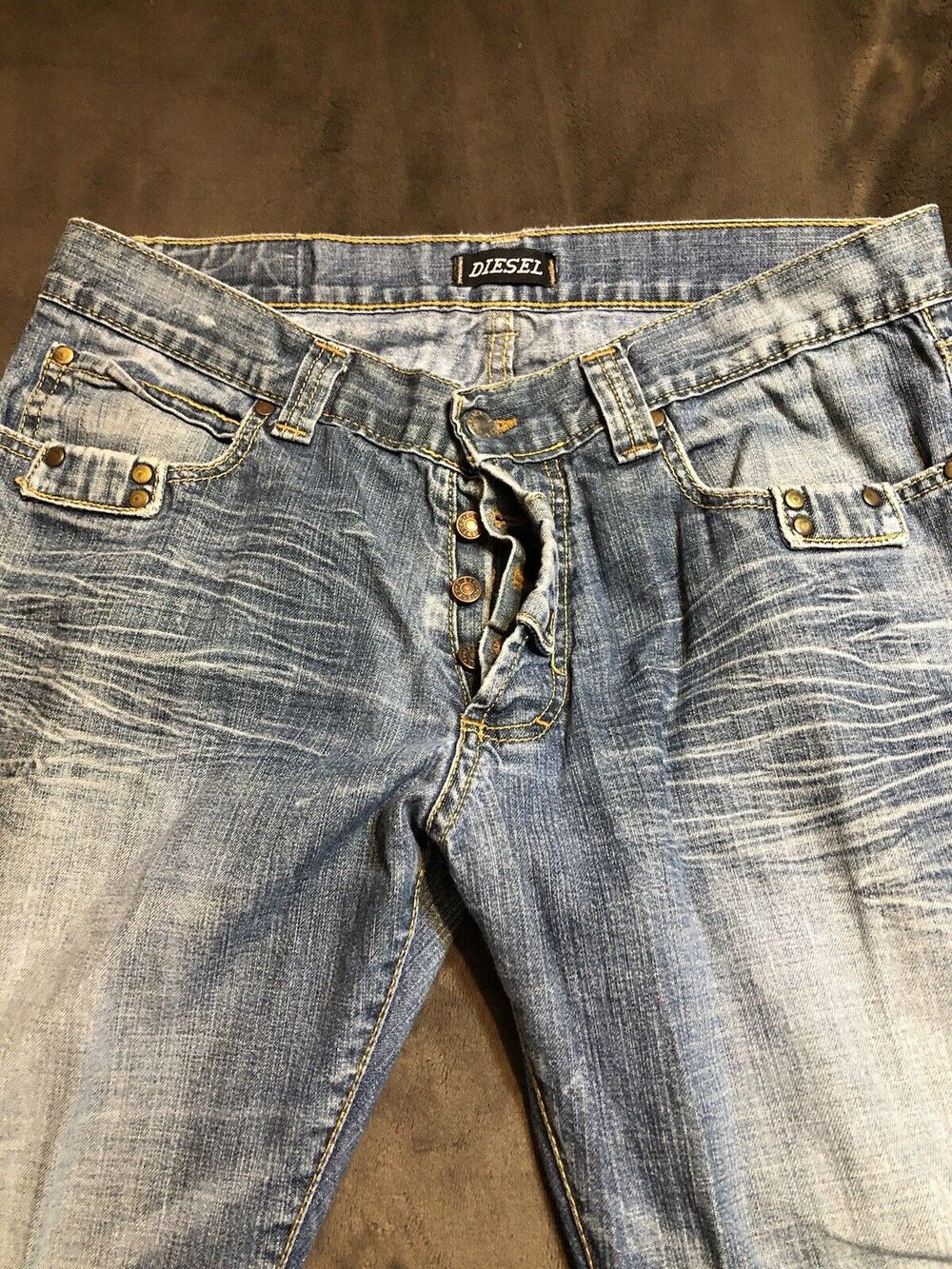 Diesel Industry Button Fly Size 36 x 33 Straight Leg Jeans Great Whiskers - Picture 3 of 8